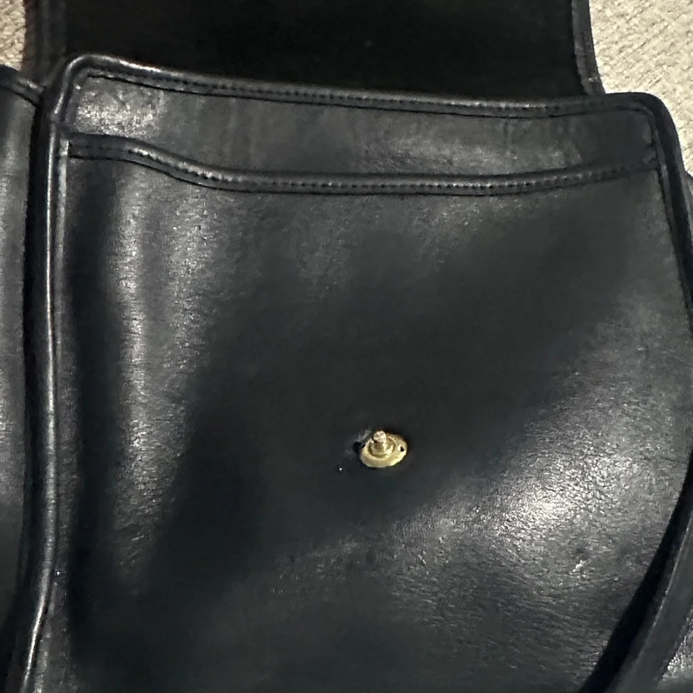 Coach cleaned saddle